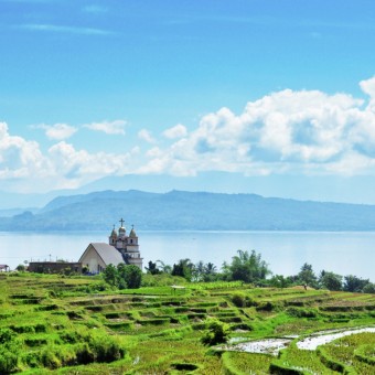 Gereja Tepian Toba