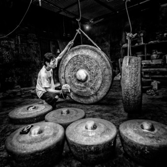 Pengrajin Gong
