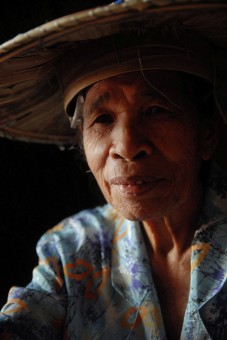 WANITA SENJA DARI NIAS