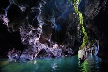 Batu Lubang