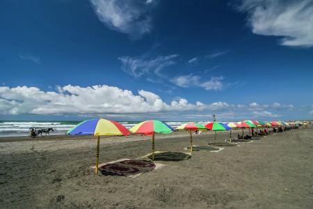 PARANGTRITIS YOGYAKARTA INDONESIA