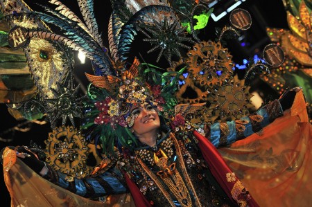 colour of indonesia