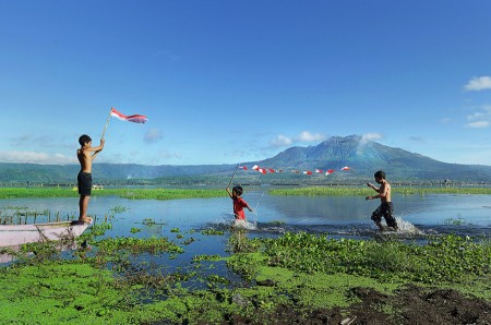 Harapan Luhur dari pesisir Danau Batur