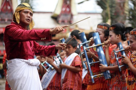 komposer tradisional