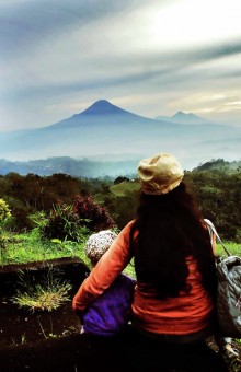 Menikmati Alam Sejak Usia Dini