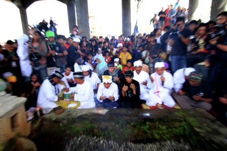 Ritual Pembuangan Tabot