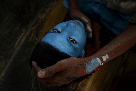 Avtaar - down to the villages of Bengal during Gajan Festival - 