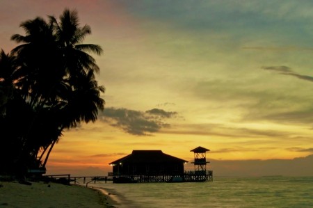 SUNSET AT DERAWAN
