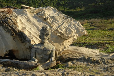 forgotten statue