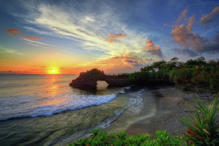 Pura Karang Bolong