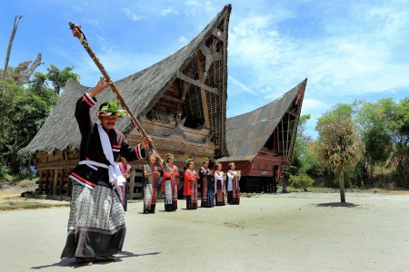 Batak Traditional Dance