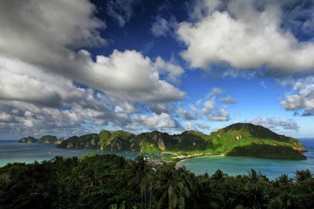 Phi-Phi Islland