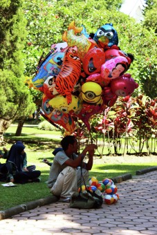 Penjaja Balon Anak