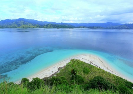 Rutong beach island