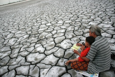 ZIARAH KORBAN LUMPUR LAPINDO