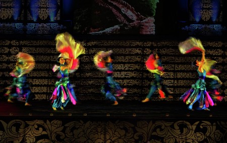 Opening in april 2014 Hue festival .