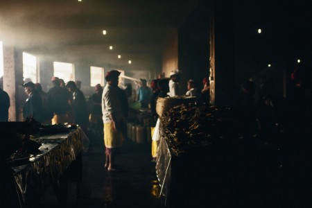 [Pura Ulun Danu - Kintamani] 20140414
http://issuu.com/gyaista/