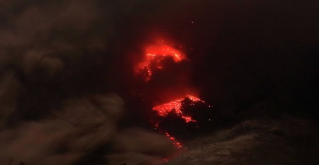 LAVA PIJAR GUNUNG SINABUNG