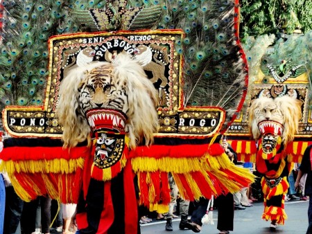 Barisan Reog Di Surabaya