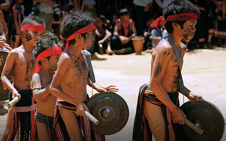 Reverberation Gongs