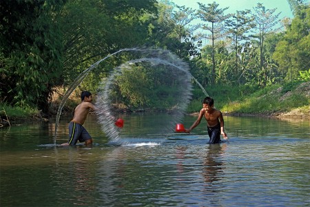 Dolanan Banyu