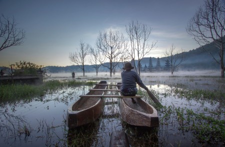 lady canoe