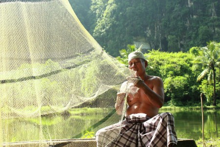 Fixing fishnet